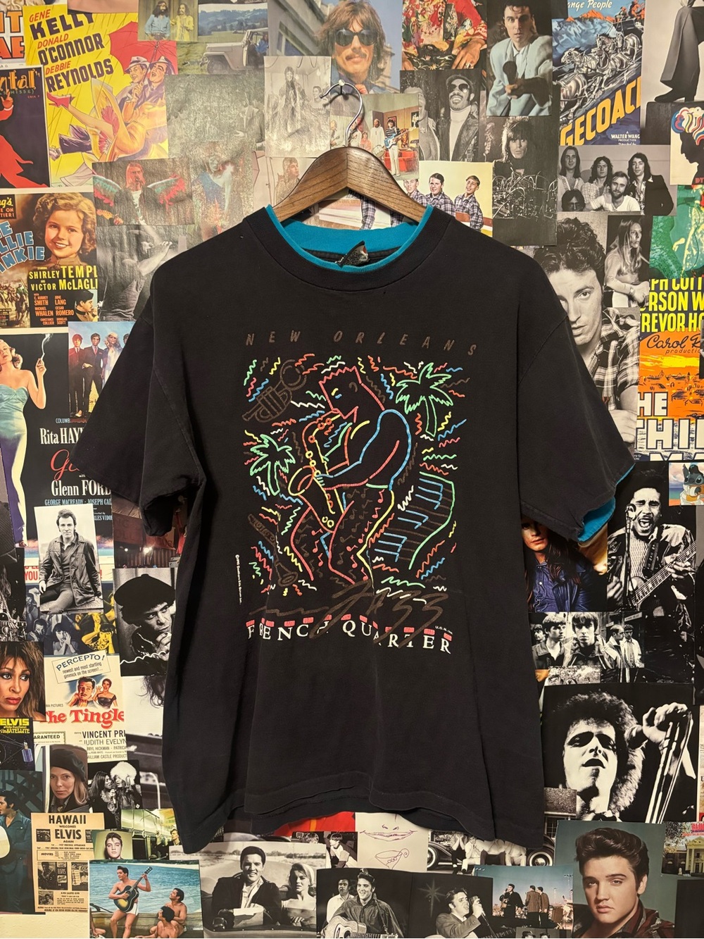 New Orleans Neon Sax Graphic Tee - Black